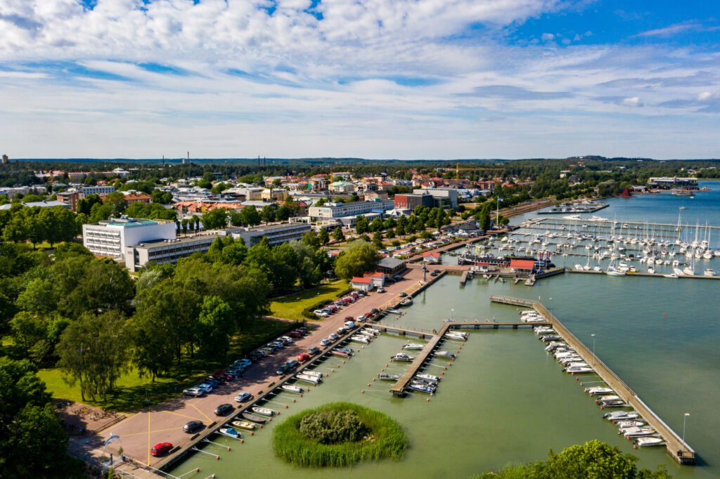 Mariehamn Airport (MHQ)