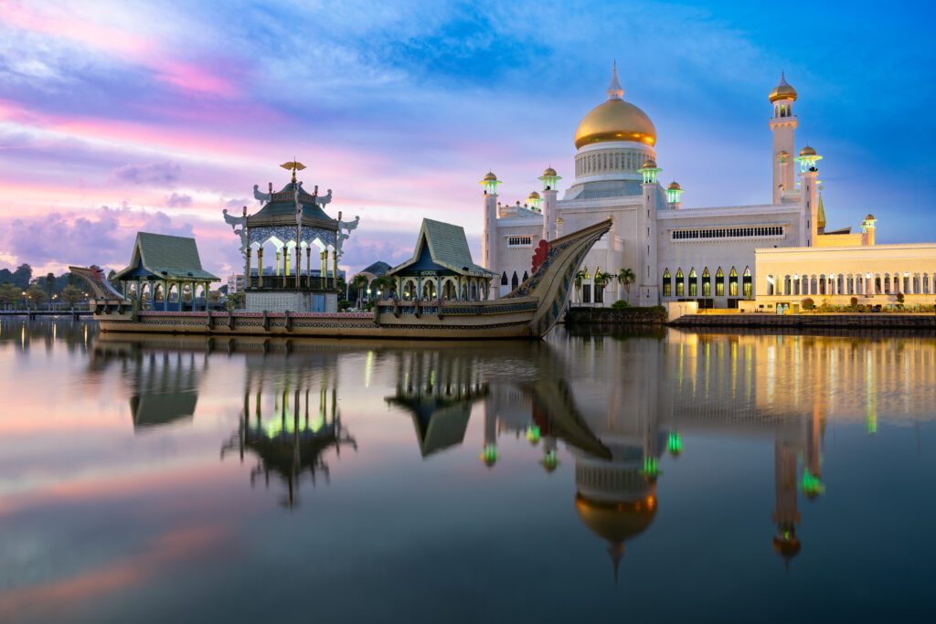 Bandar Seri Begwan International Airport (Lapangan Terbang Antarabangsa Brunei) (BWN)
